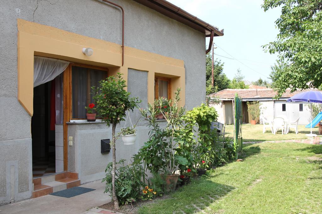 Fueloep Vendeghaz Apartment Bogacs